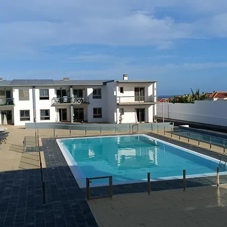 Casa Matteo-modern With Pool * Коста-де-Антигуа